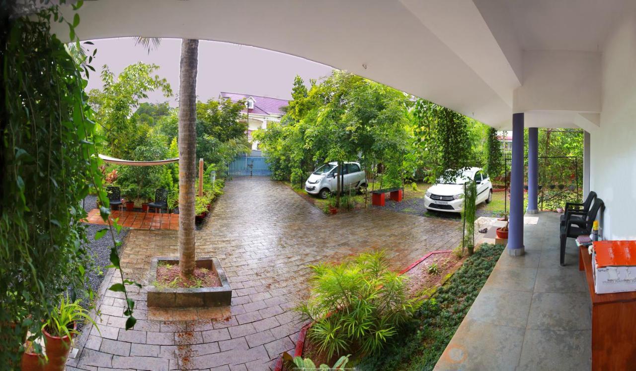 Monsoon Apartments Kannur Exterior photo